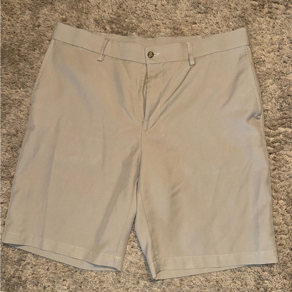 Men's Grand Slam Performance khaki Shorts